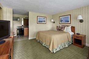 Ogunquit - The Milestone