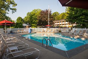 Ogunquit - The Milestone