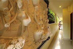 Green Garden Hotel