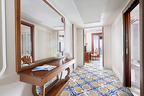 Alimuri Bay Resort