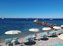 Alimuri Bay Resort