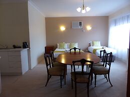 Meramie Motor Inn