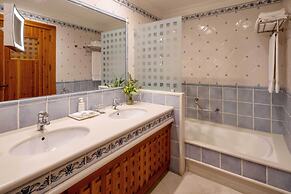 Princesa Yaiza Suite Hotel Resort