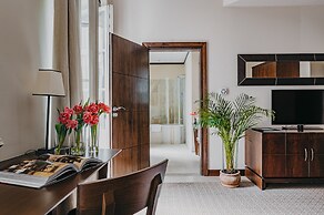 Mamaison Le Regina Boutique Hotel
