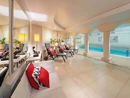 Mamaison Le Regina Boutique Hotel