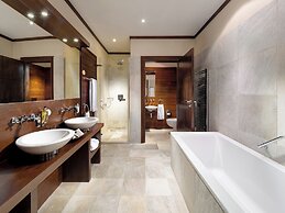 Mamaison Le Regina Boutique Hotel