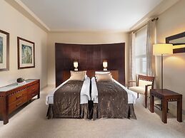 Mamaison Le Regina Boutique Hotel