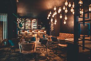 Dukes’ Academie – by Dukes’ Hotel Collection
