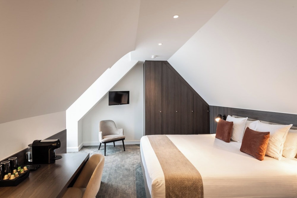 Dukes’ Academie – by Dukes’ Hotel Collection