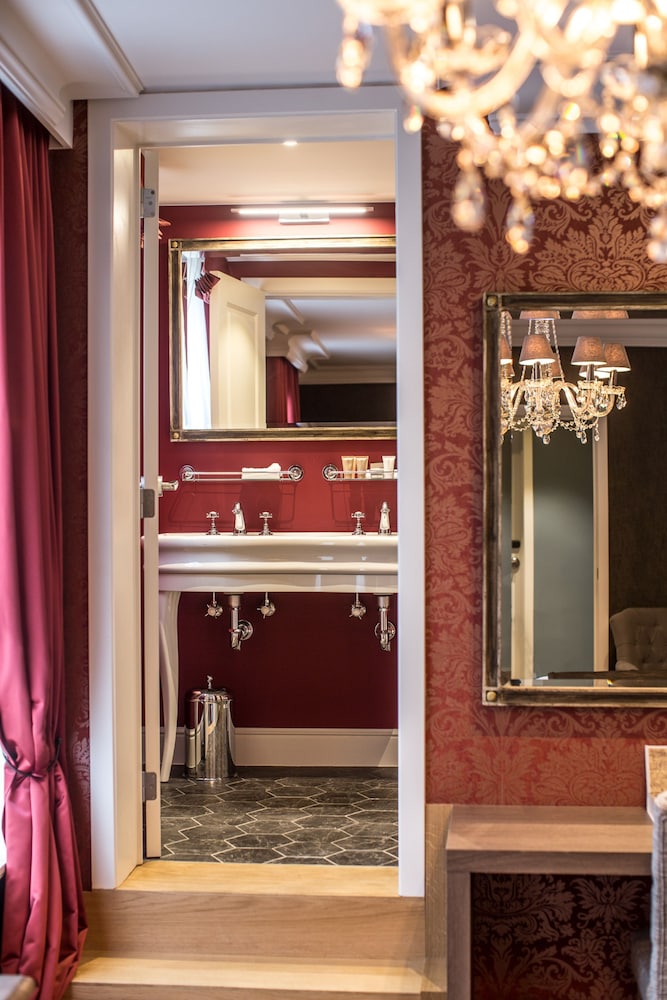 Hotel de Castillion