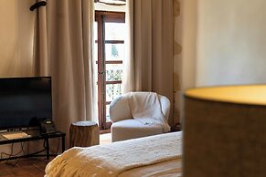 Reserva Rotana Hotel