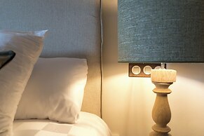 Reserva Rotana Hotel