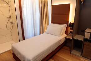 London Hotel