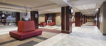 Viscount Gort Hotel