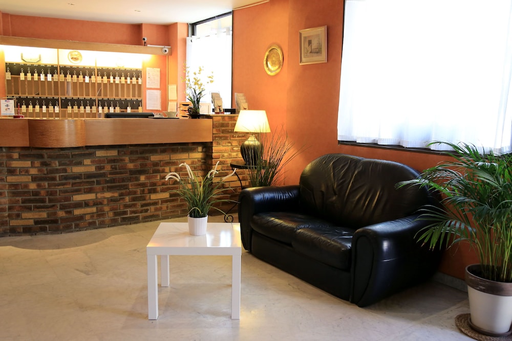 Hotel Paris Villette