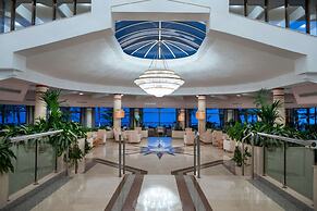 Constantinou Bros Athena Beach Hotel