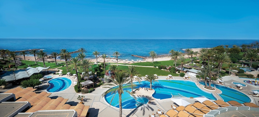 Constantinou Bros Athena Beach Hotel