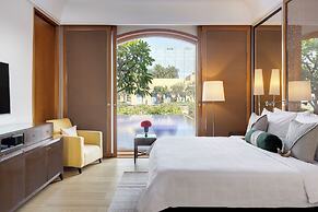 Trident, Gurgaon