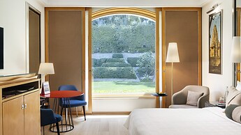 Trident, Gurgaon