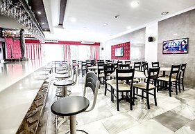 Aparthotel First Flatotel International