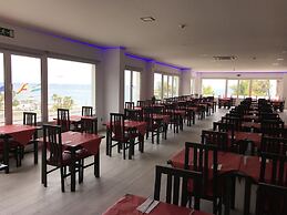 Aparthotel First Flatotel International