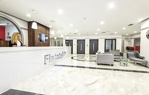 Aparthotel First Flatotel International
