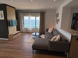 Aparthotel First Flatotel International