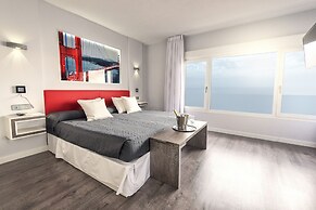 Aparthotel First Flatotel International