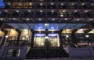 Canifor Hotel