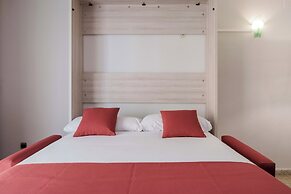 Hotel & Aparthotel Cosmos