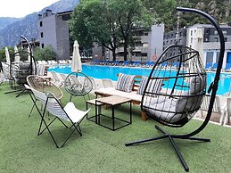Hotel & Aparthotel Cosmos