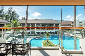 Amora Beach Resort Phuket