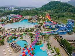 Amora Beach Resort Phuket