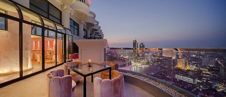 lebua at State Tower