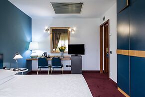 Hotel Mirage