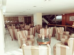 Hotel Mir Octavio