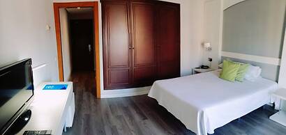 Hotel Mir Octavio