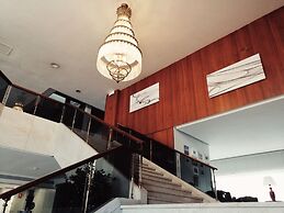 Hotel Mir Octavio
