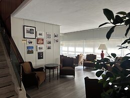 Hotel Mir Octavio