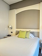 Hotel Mir Octavio