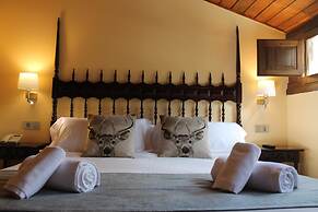 Hotel Saurat