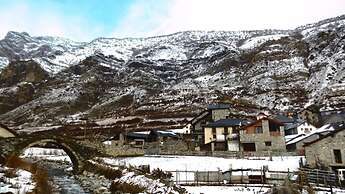 Hotel Saurat