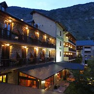 Hotel Saurat