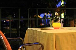 Hotel Saurat
