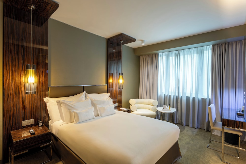 Altis Grand Hotel