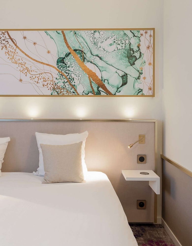 Brit Hotel Bordeaux Aéroport - Le Soretel