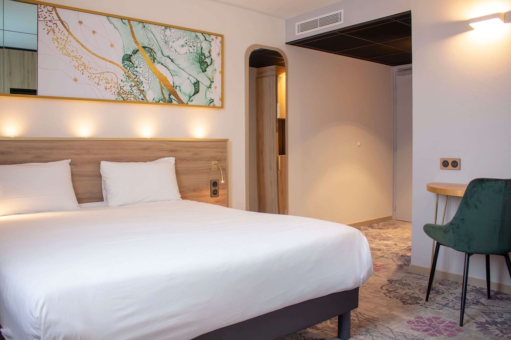 Brit Hotel Bordeaux Aéroport - Le Soretel
