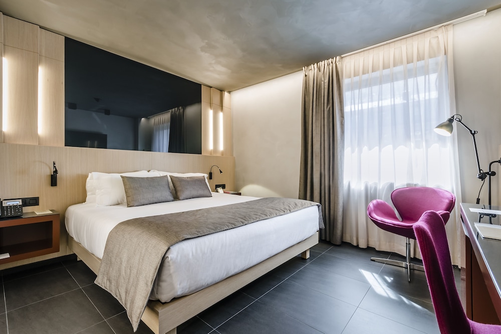 Hotel Metropolis