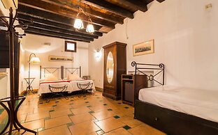 Casa del Capitel Nazari Hotel