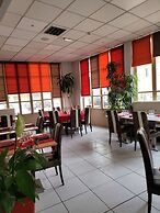 Kyriad Orange Centre